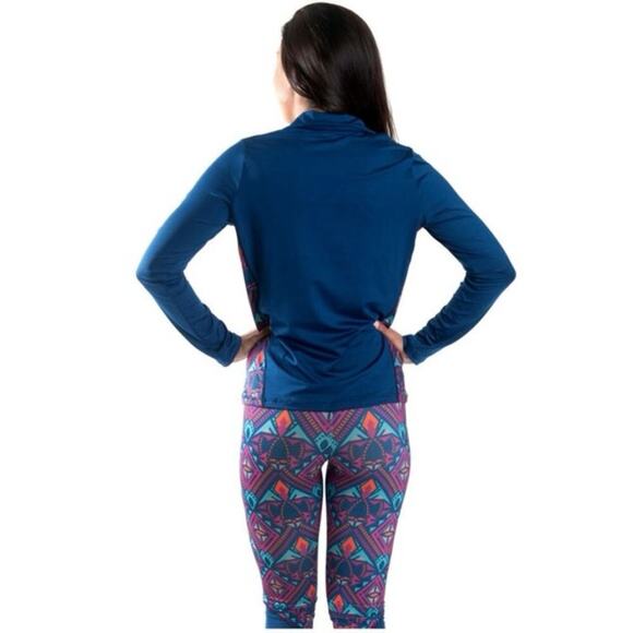All For Color 1/4 Zip Pullover and Leggings Set  Ultra Prism Sz L Rainbow NWT - Picture 3 of 12